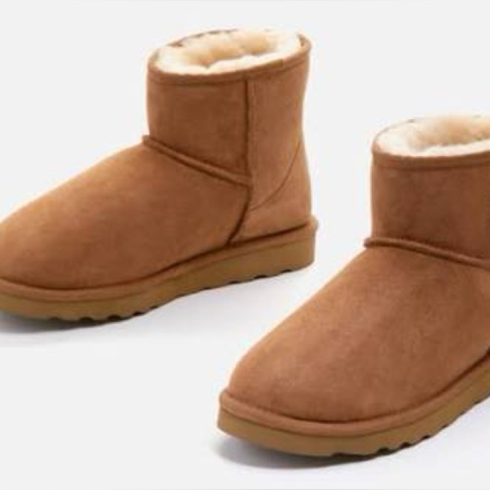 Classic Tan Shearling Boots